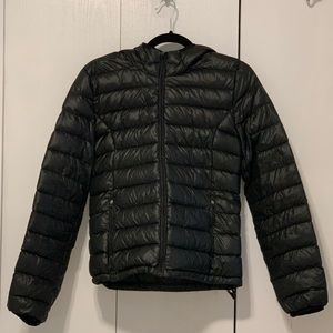 Aritzia Parklife Puffer Jacket